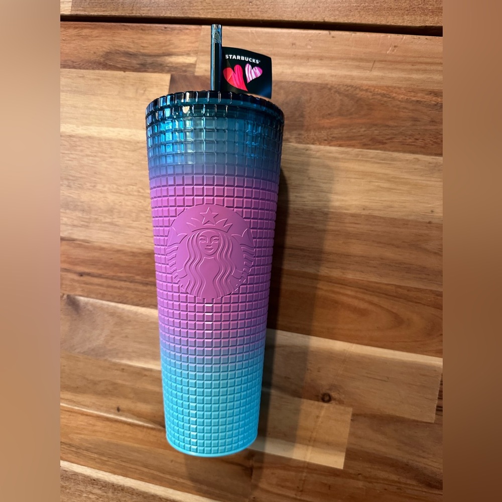 Starbucks New Limited Edition Valentines Venti / NWT - Picture 6 of 7
